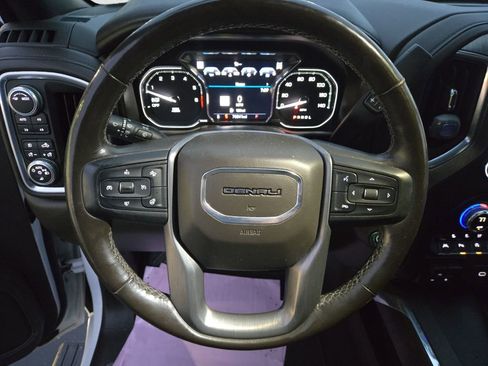 Used 2020 GMC Sierra 1500 Denali w/ Denali Ultimate Package image 12