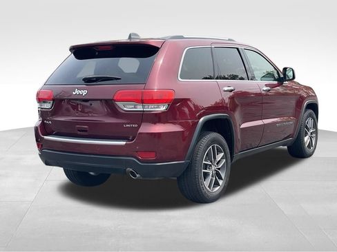 Used 2017 Jeep Grand Cherokee Limited AWD/4WD image 4