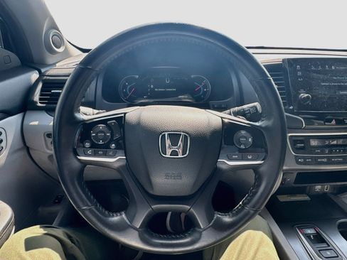 Used 2022 Honda Pilot Special Edition image 11