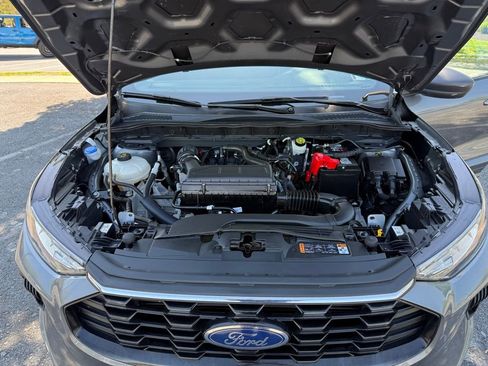 Certified 2023 Ford Escape ST-Line w/ Tech Pack #1 AWD/4WD image 21