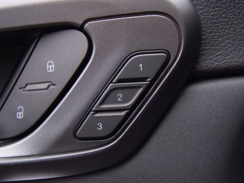 New 2025 Dodge Hornet R/T image 32