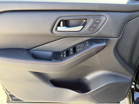 New 2026 Nissan Rogue Rock Creek image 20