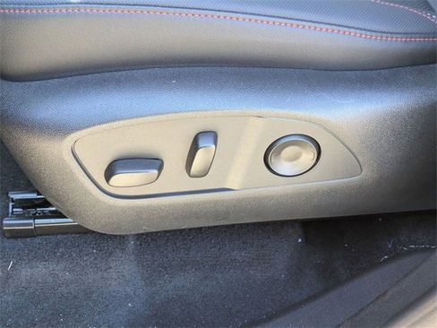 New 2026 Chevrolet Traverse Z71 w/ Enhanced Driving Package image 12