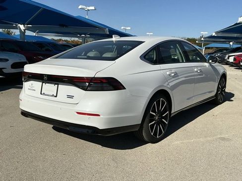 New 2025 Honda Accord Touring image 3