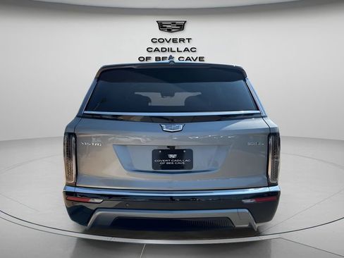 New 2026 Cadillac Vistiq Luxury image 8