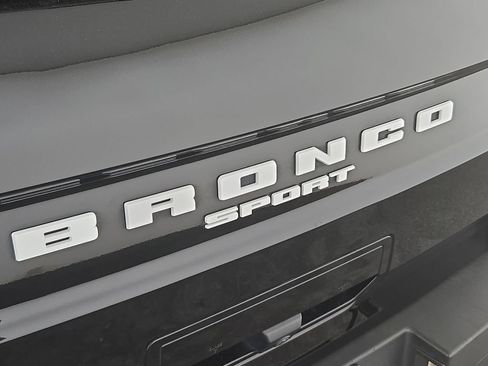 Used 2023 Ford Bronco Sport Outer Banks AWD/4WD image 37