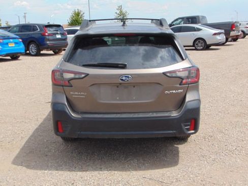 Used 2021 Subaru Outback Premium w/ Popular Package #1 AWD/4WD image 5