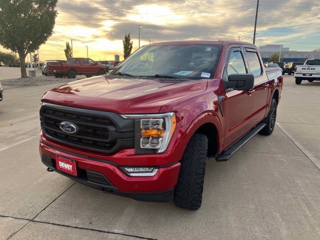 Used 2021 Ford F150 XLT w/ Equipment Group 302A High AWD/4WD image 3