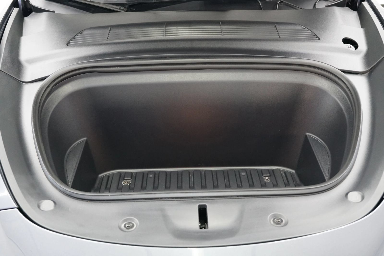 Used 2023 Tesla Model Y Long Range AWD/4WD image 15