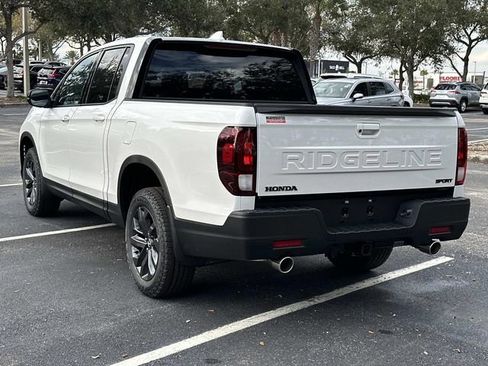 New 2026 Honda Ridgeline Sport image 5