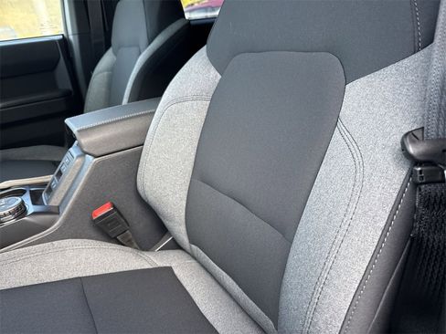 New 2025 Ford Bronco Big Bend image 9