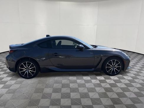 Used 2025 Toyota GR86 RWD image 11