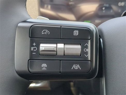 New 2026 Hyundai Ioniq 9 SE image 22