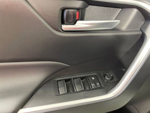 Certified 2025 Toyota RAV4 XLE w/ Convenience Package image 16