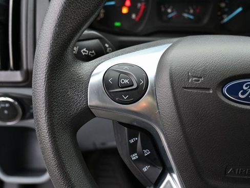 Used 2019 Ford Transit 350 XL image 19