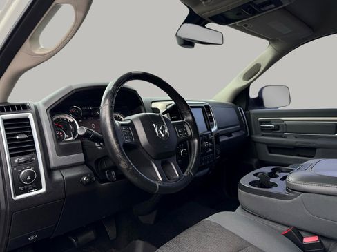 Used 2013 RAM 3500 Big Horn image 10