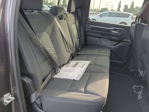 New 2026 RAM 1500 Big Horn AWD/4WD image 17