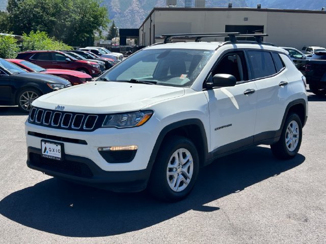 Used 2018 Jeep Compass Sport w/ Cold Weather Group AWD/4WD image 9