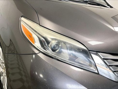 Used 2017 Toyota Sienna Limited Premium w/ Advanced Technology Package image 29
