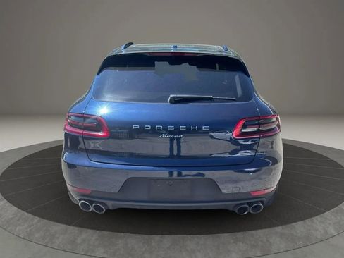 Used 2018 Porsche Macan Sport Edition AWD/4WD image 4