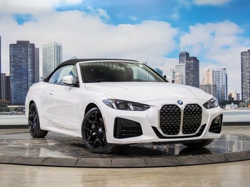 Used 2026 BMW 430i Convertible w/ M Sport Package image 2