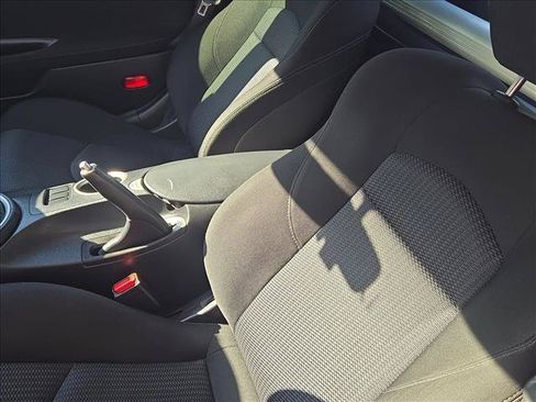 Used 2014 Nissan 370Z Coupe w/ Sport Package RWD image 13