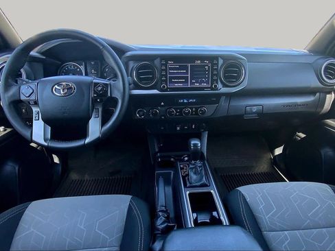 Certified 2023 Toyota Tacoma TRD Off-Road image 15