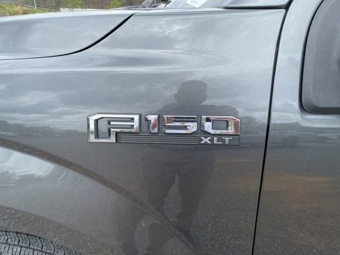 Used 2018 Ford F150 XLT w/ Equipment Group 302A Luxury image 13