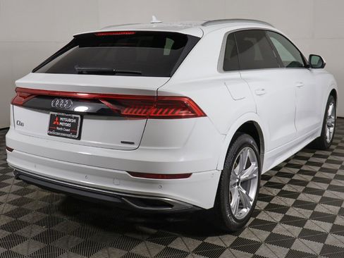 Used 2023 Audi Q8 Premium w/ Convenience Package image 12