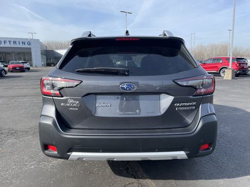 Used 2024 Subaru Outback Touring XT image 4