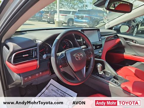 Used 2023 Toyota Camry XSE FWD image 9