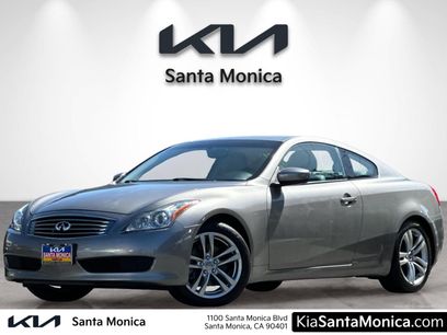 Used 2009 INFINITI G37 Journey w/ Premium Pkg
