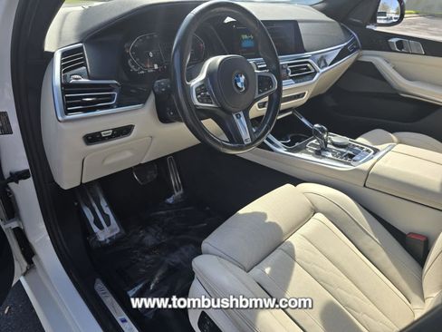 Used 2021 BMW X7 xDrive40i w/ M Sport Package image 8