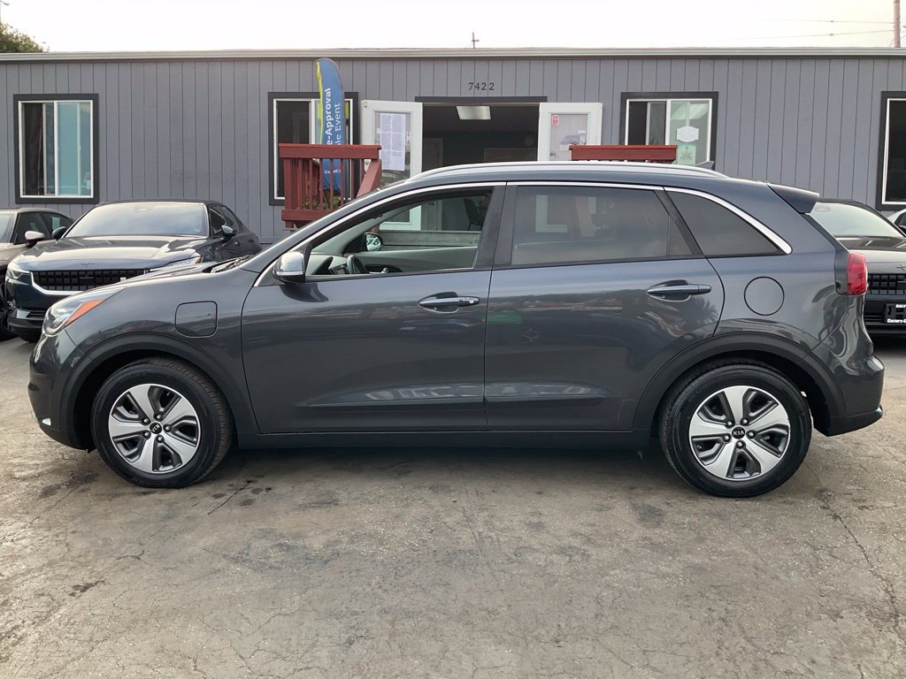 Used 2019 Kia Niro EX Premium w/ Sunroof Package FWD image 5