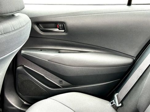 Used 2024 Toyota Corolla LE FWD image 19