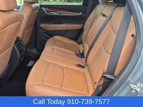 Used 2021 Cadillac XT5 Premium Luxury FWD image 30