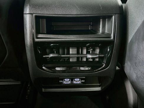 Used 2023 Jeep Grand Cherokee Laredo w/ Trailer Tow Prep Group (B) AWD/4WD image 29