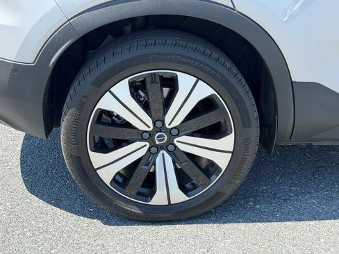 Certified 2023 Volvo C40 P8 Recharge Plus AWD/4WD image 10