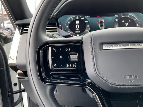 Used 2023 Land Rover Range Rover Sport SE Dynamic image 20