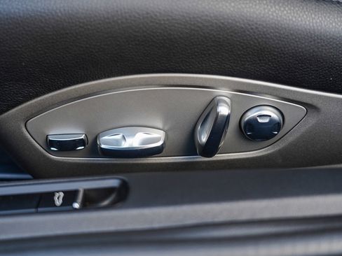 Used 2025 Porsche 718 Cayman S image 48