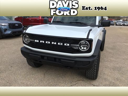 New 2026 Ford Bronco Big Bend image 4