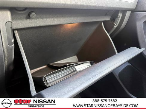 Used 2021 Volkswagen Tiguan S image 24