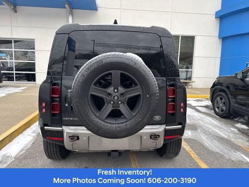 Used 2022 Land Rover Defender 90 S image 7
