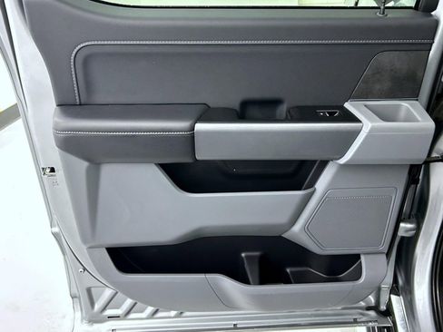 Used 2025 Ford F150 XLT w/ Equipment Group 301A Standard image 20