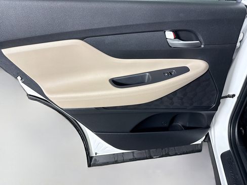 Used 2023 Hyundai Santa Fe SEL FWD image 26