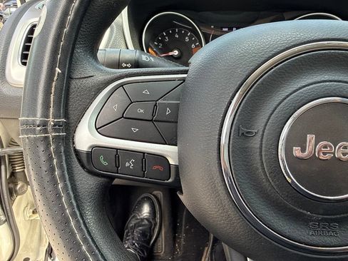 Used 2019 Jeep Compass Sport AWD/4WD image 13