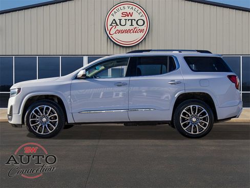 Used 2021 GMC Acadia Denali w/ Denali Technology Package image 4