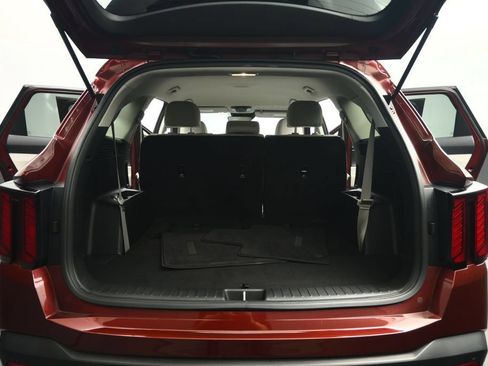 Certified 2025 Kia Sorento S FWD image 62