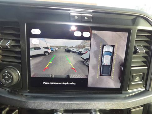 Used 2025 Ford F350 Platinum w/ FX4 Off-Road Package image 29