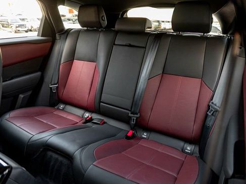 Used 2025 Land Rover Range Rover Velar Dynamic HSE image 21